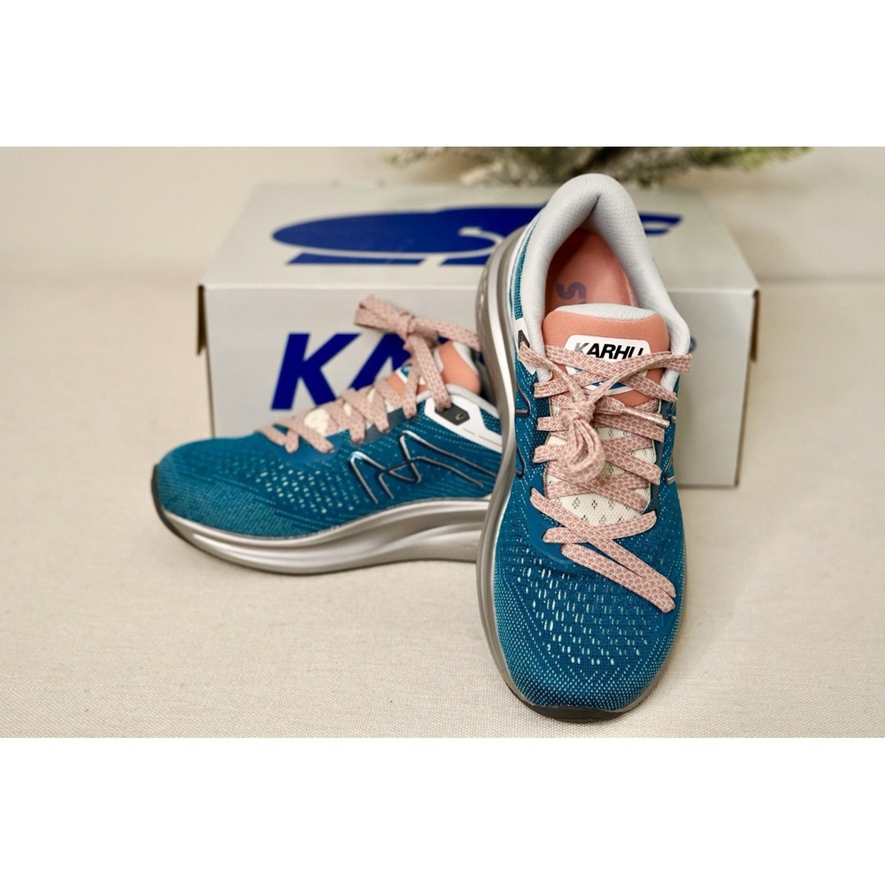NEW Karhu Synchron 2.0 Running Shoes | 7M Blue & Rose Tan | $170.00 MSRP - Picture 6 of 13